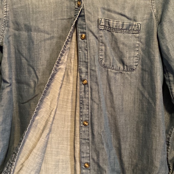 American Eagle denim button up - Picture 3 of 3